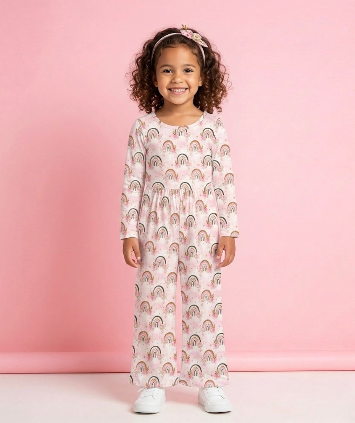 Child wearing the Painted Sky jumper